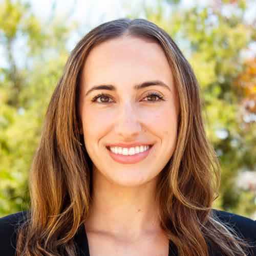 Christina GoergenProfile Photo
