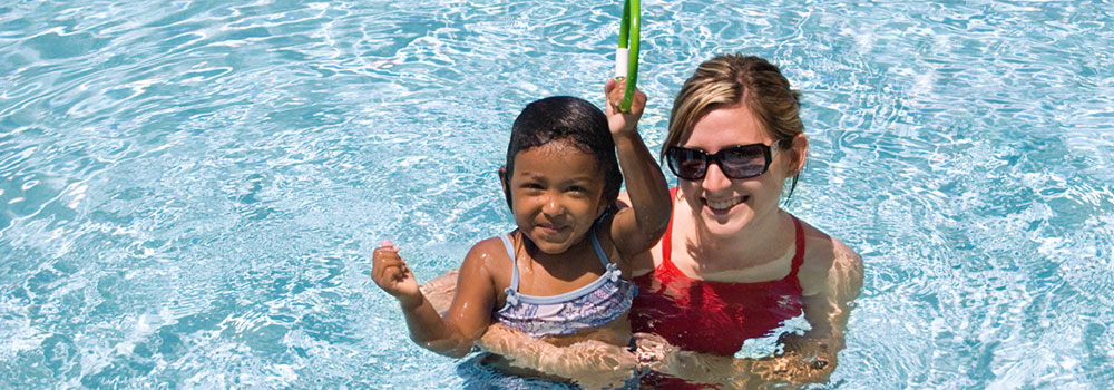 Aquaplex Youth Swim Teacher with student